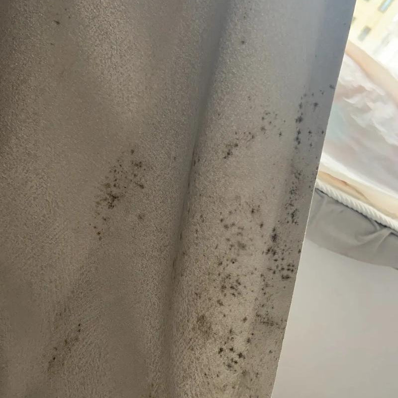 How to Remove Odor from Curtains？