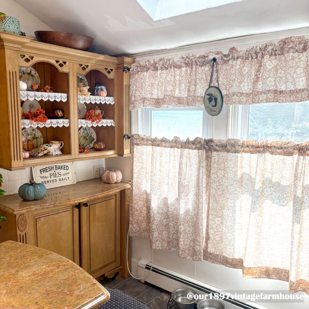 floral-linen-curtains