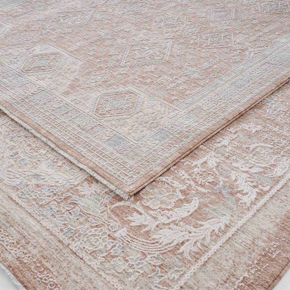Tapis Bennett turc à motifs vintage haut-bas