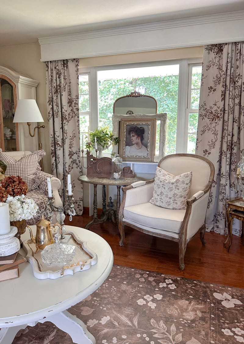 Ophelia - Perfect brown floral curtains in Fall hues!