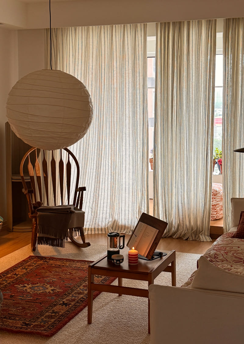 Voss - Casual &amp; cozy style of pinstripe curtains