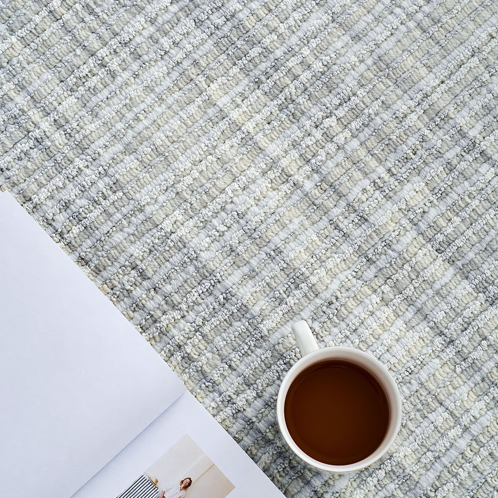 Tapis en laine personnalisé Celeste texturé linéaire