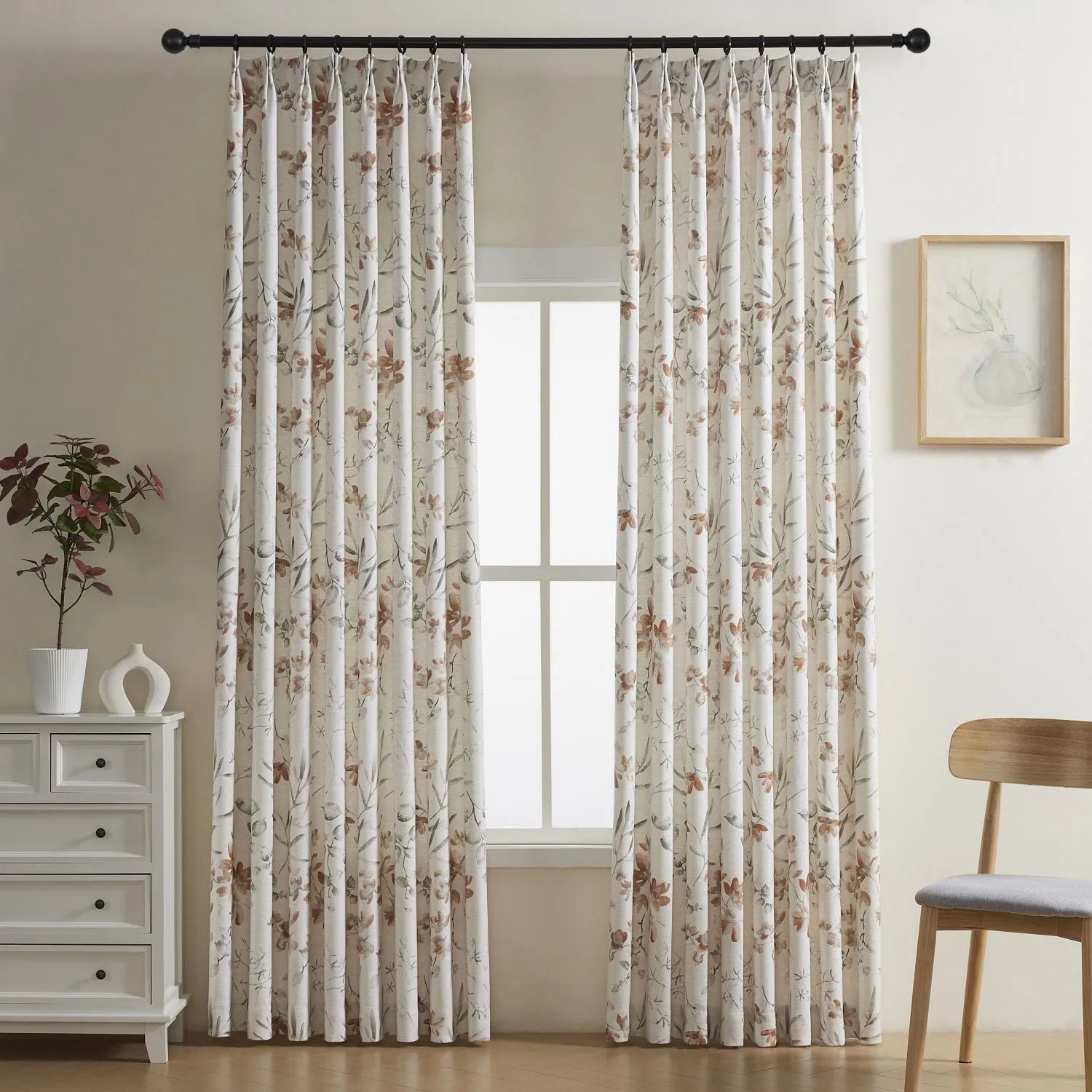 Eilleen Elegant Subtle Printed Gesang Floral Curtains