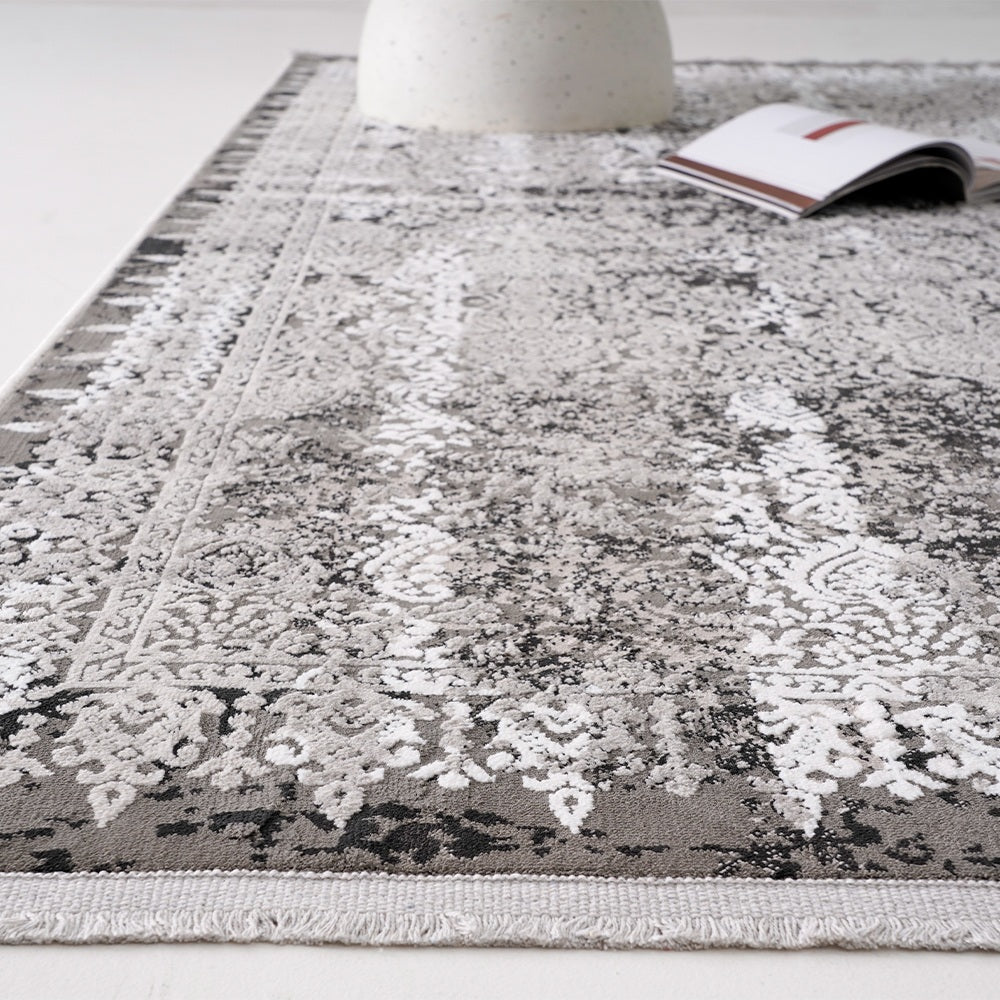 Hayes Turkish Faded Vintage Medallion Area Rug