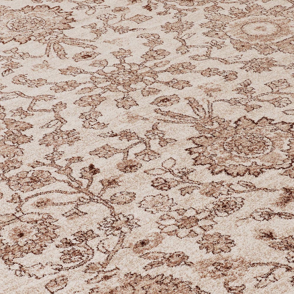 Tappeto in polipropilene con medaglione floreale consumato Kellan