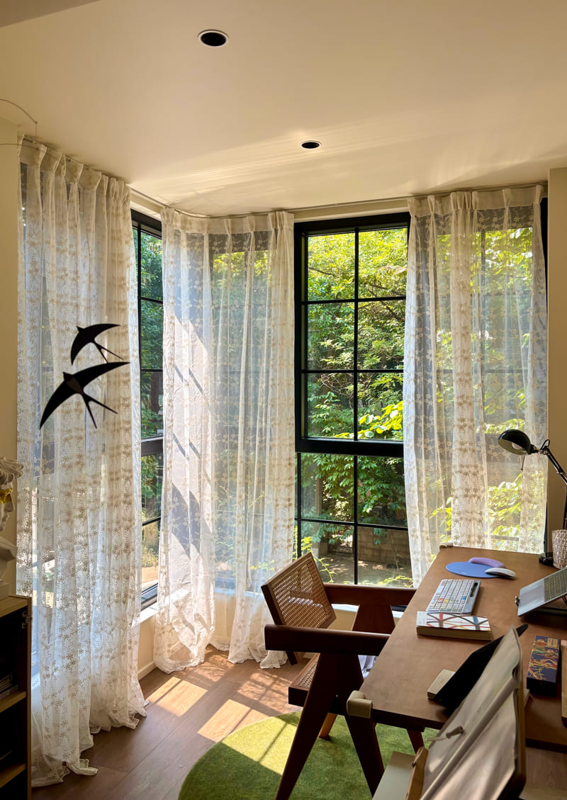 Lyra - French Country Style Leaf Sheer