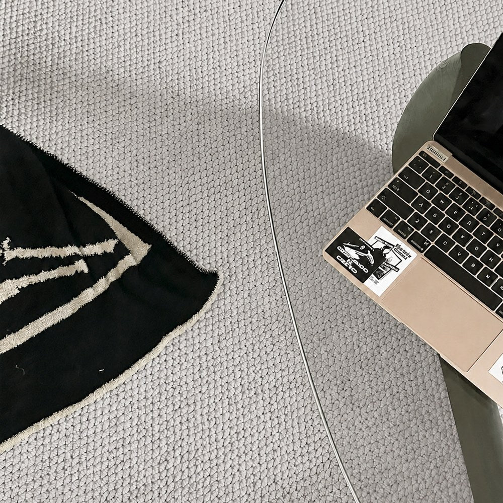 Tapis sur mesure texturé en laine douce Liora