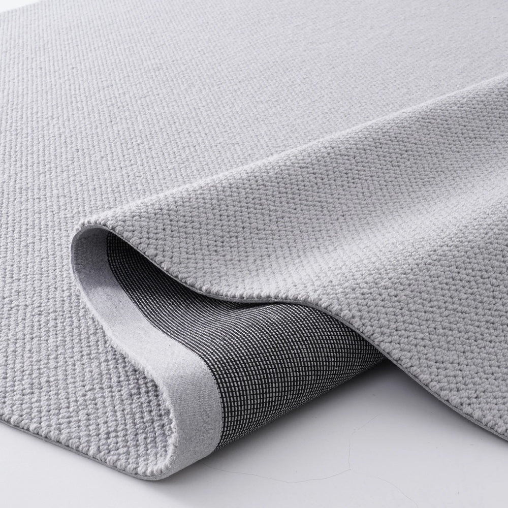 Tapis sur mesure texturé en laine douce Liora