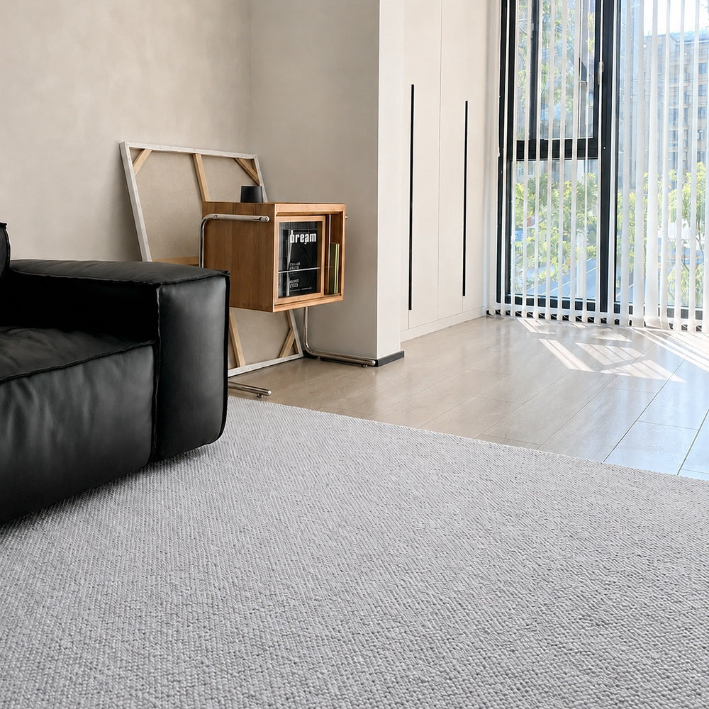Tapis sur mesure texturé en laine douce Liora