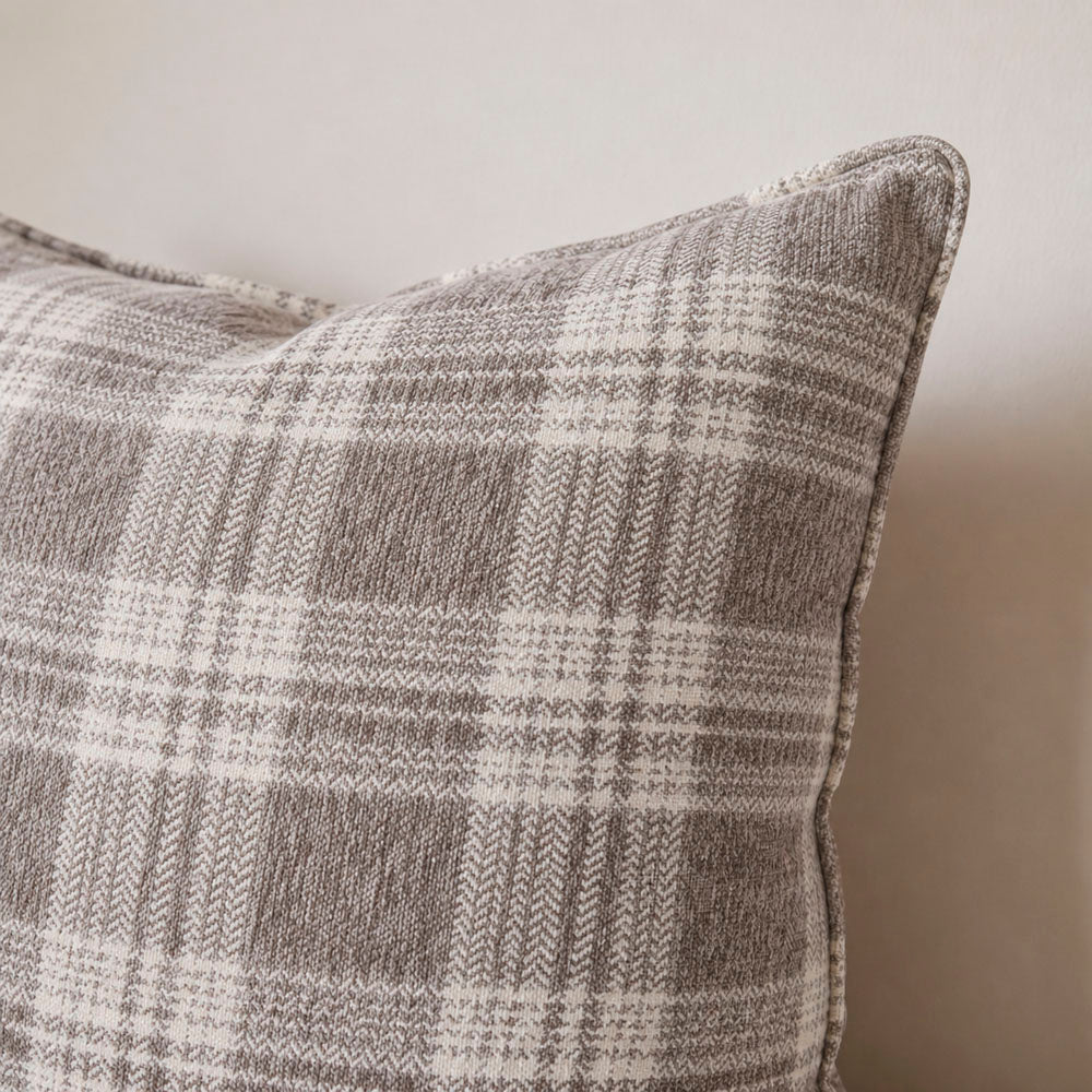 Luma Vintage Plaid Textured Pillow Cover