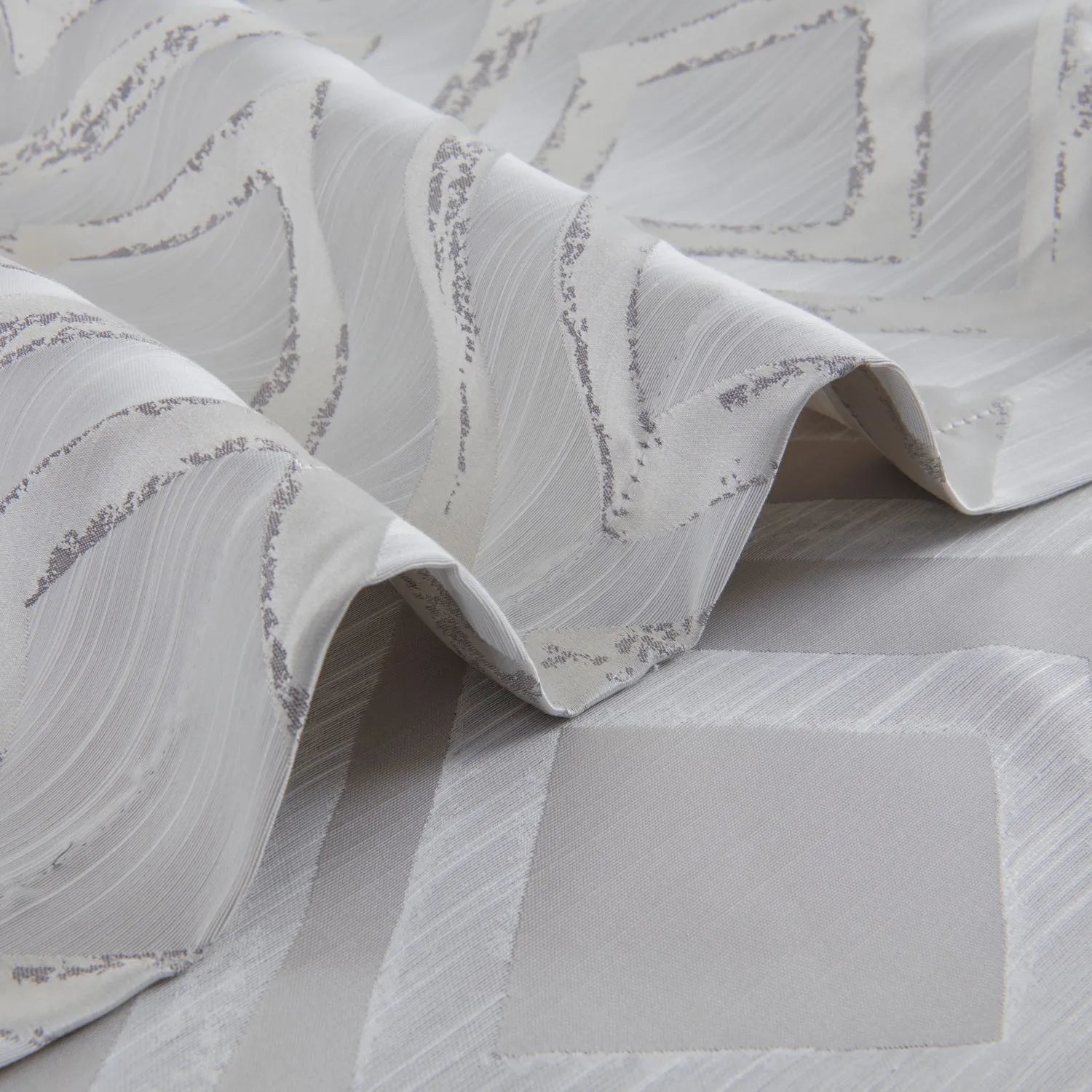 Robin Metallic Foil Diamond Pattern Curtains