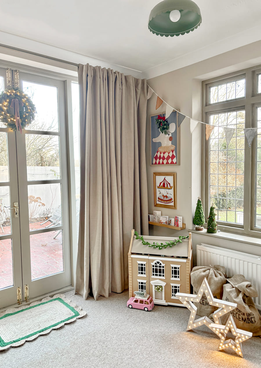 Sabrina - A money-saving plan to keep the wintery breeze out!