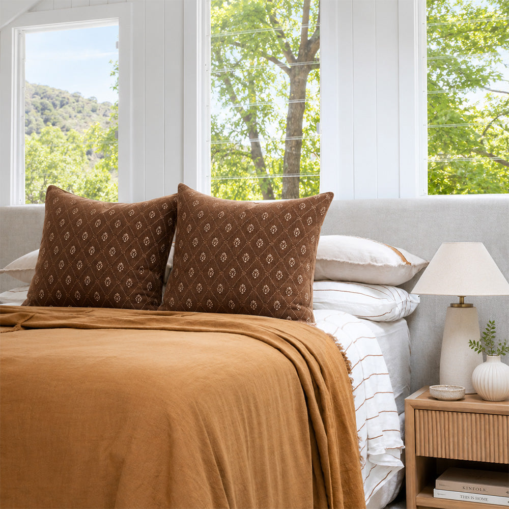 Scarlett Caramel Diamond Trellis Pillow Cover