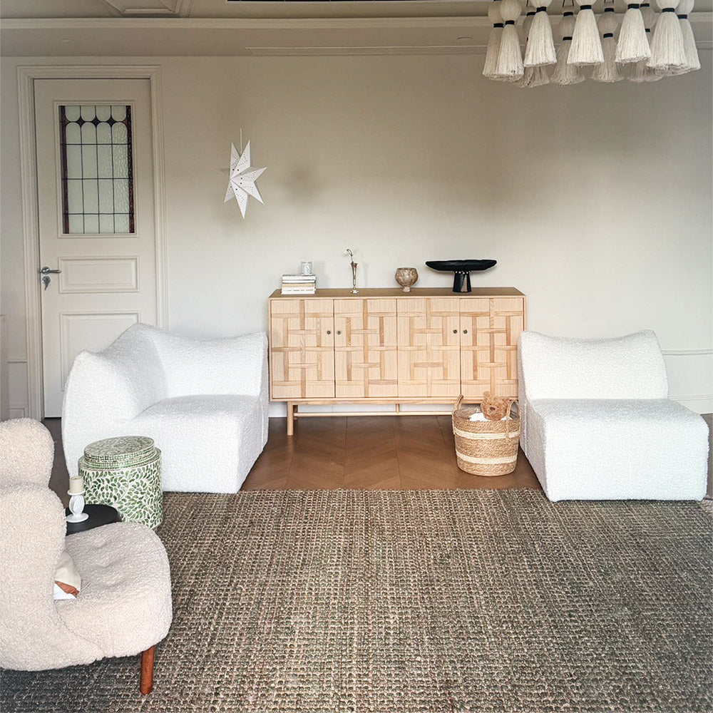 Sorrento Indian Handwoven Chunky Fringe Jute Rug
