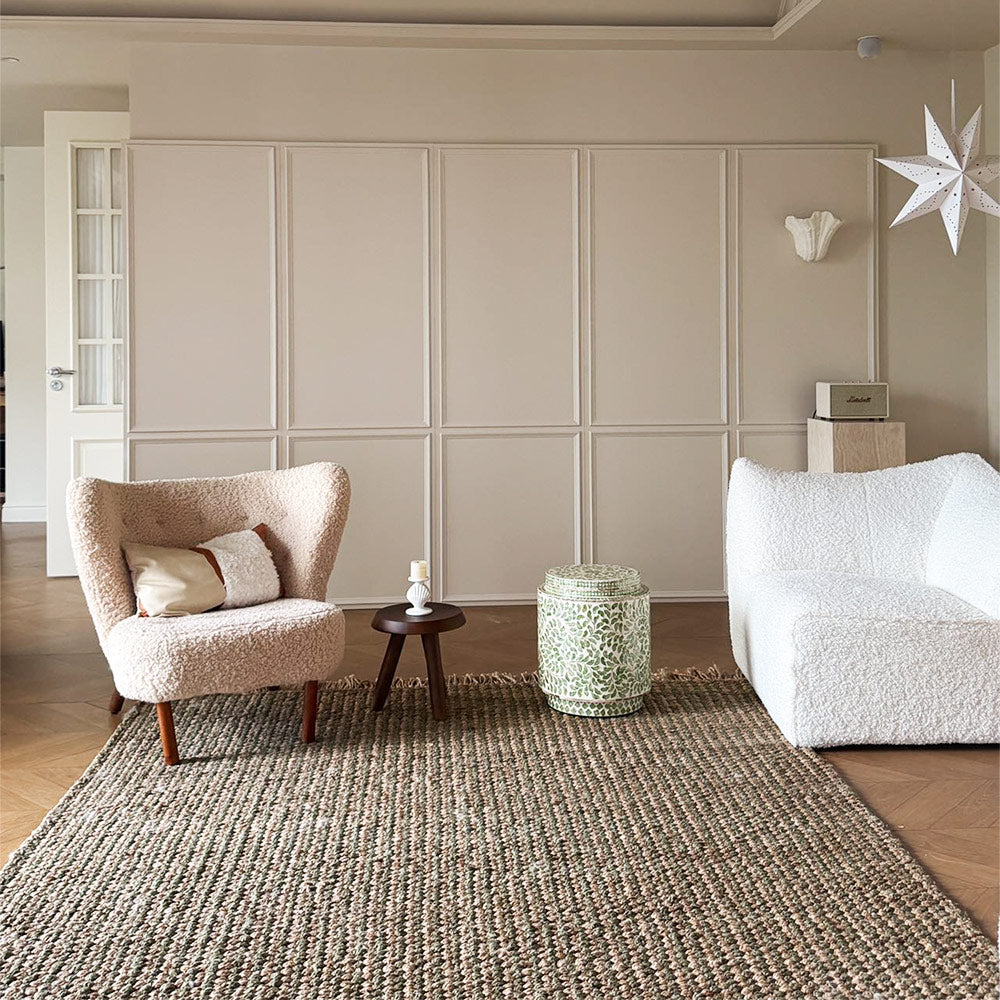 Sorrento Indian Handwoven Chunky Fringe Jute Rug