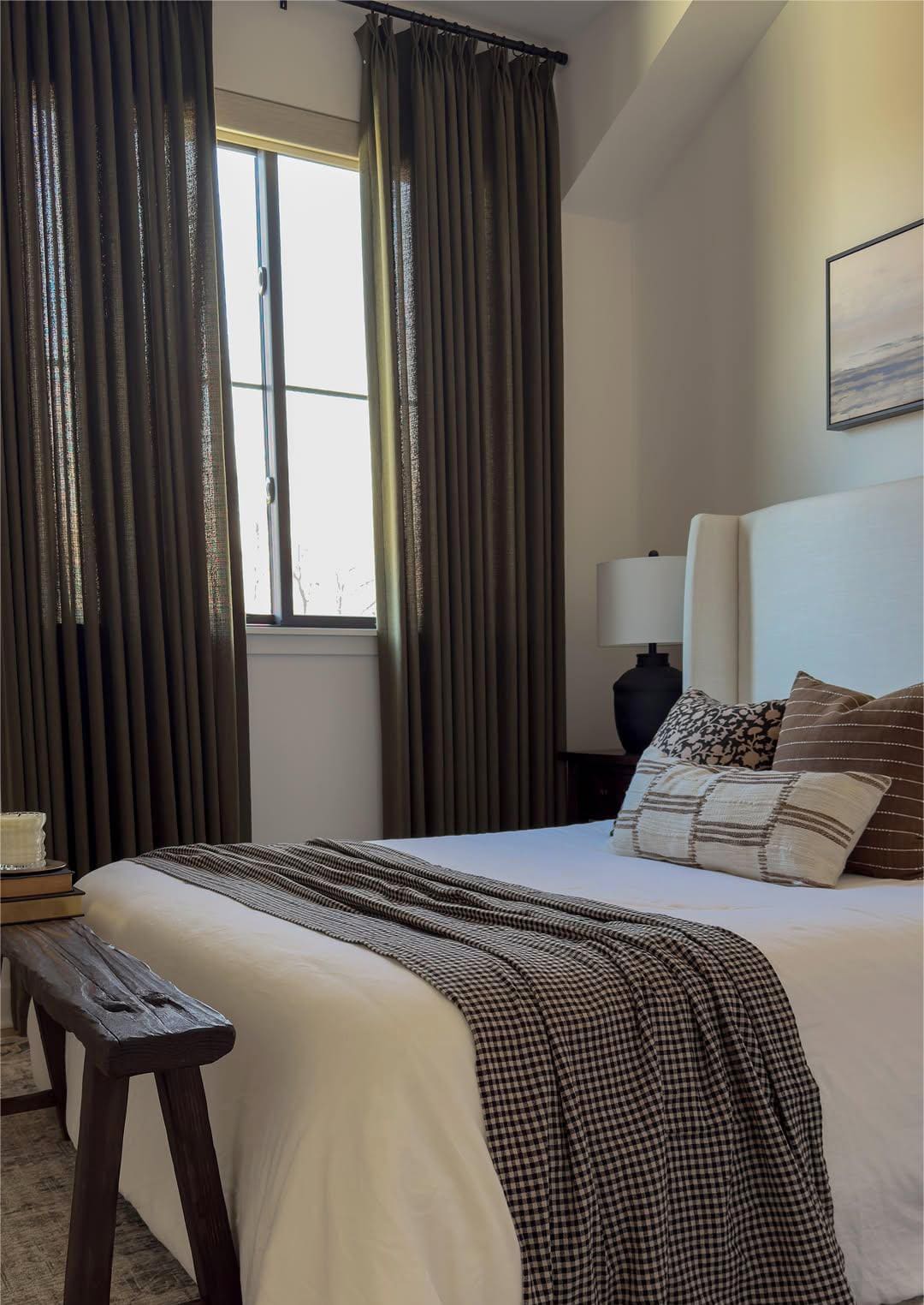 Cameron - The color is the best green