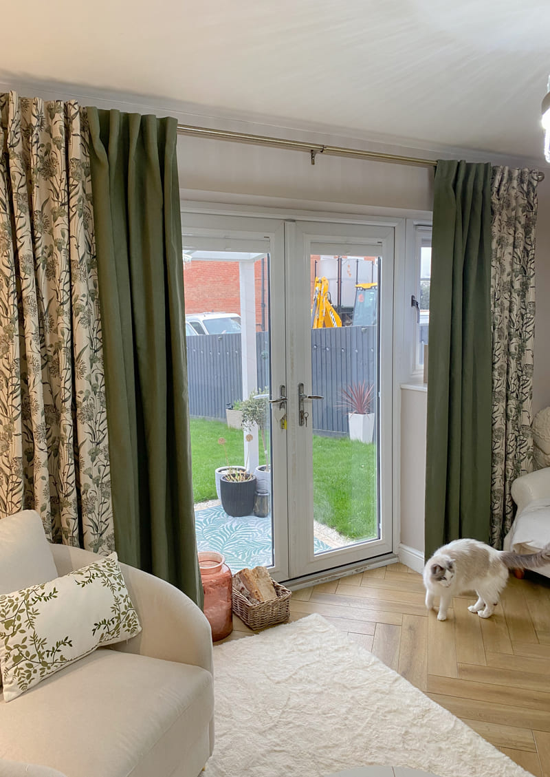 Elma - So happy with the look they’ve given in here(white liner)