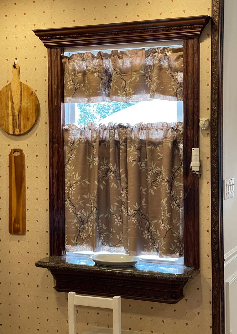 Gina - Love this delicate pattern