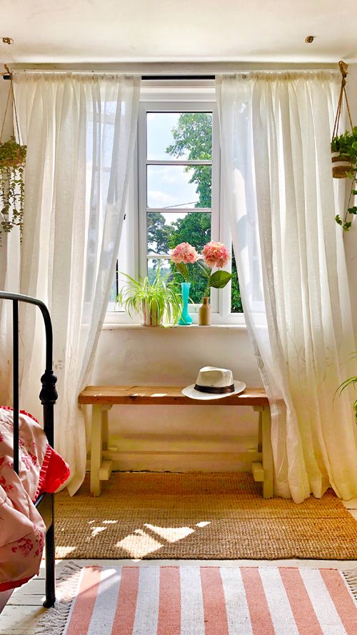 Chole / White / Bottom Floral Embroidered Sheer Curtains