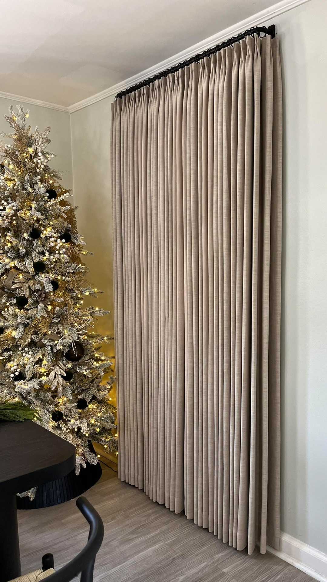 Sara / Greyish Beige / Unlined